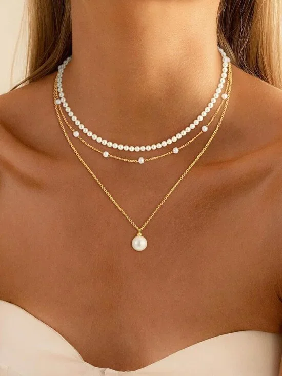 Pearl Necklaces for Women Girls, 18K Gold/Silver Plated Layered Pearl Necklaces - Picture 3 of 7